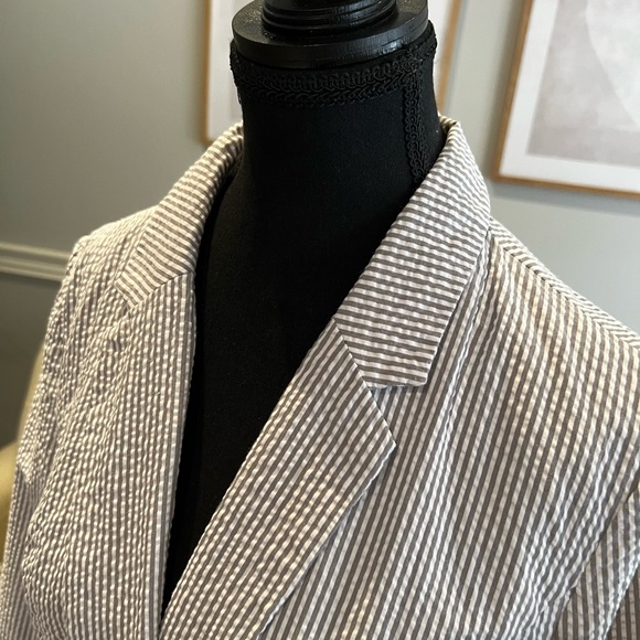 Gap ladies, seersucker jacket - Picture 5 of 6